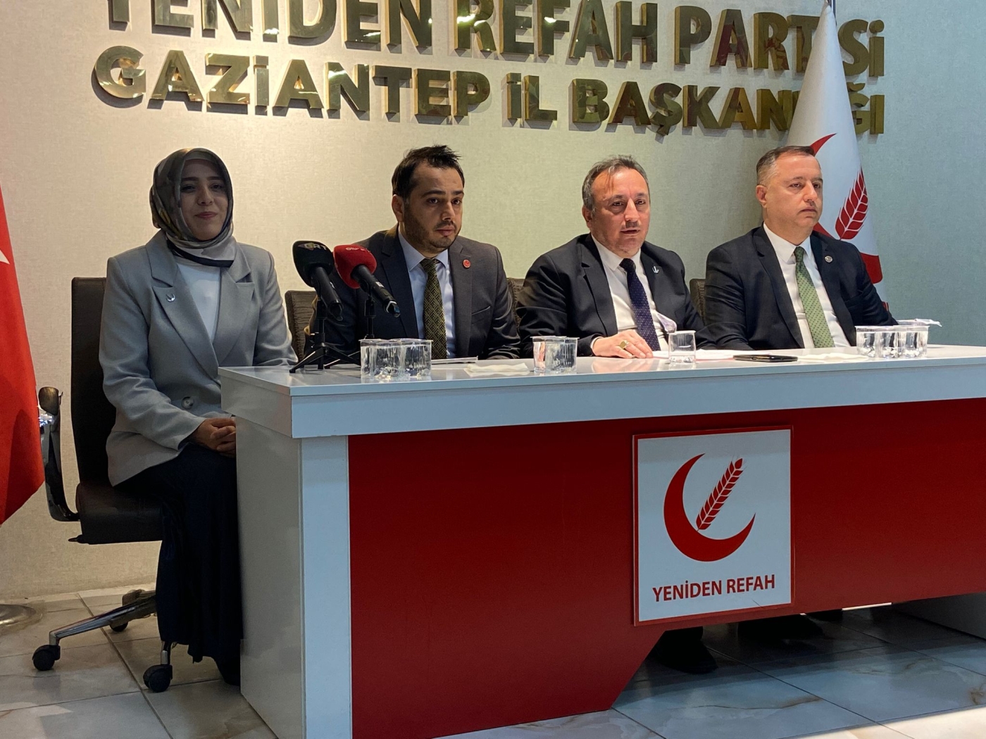 yeniden-refah-partisi-gaziantep-1-i679cdb4596f95.jpg